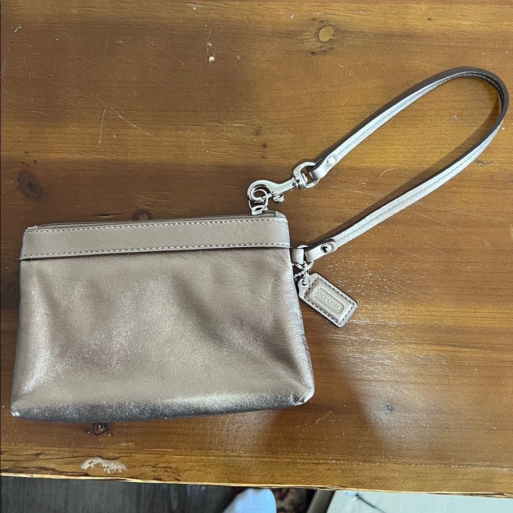 Coach wallet bundle - Picture 3 of 8